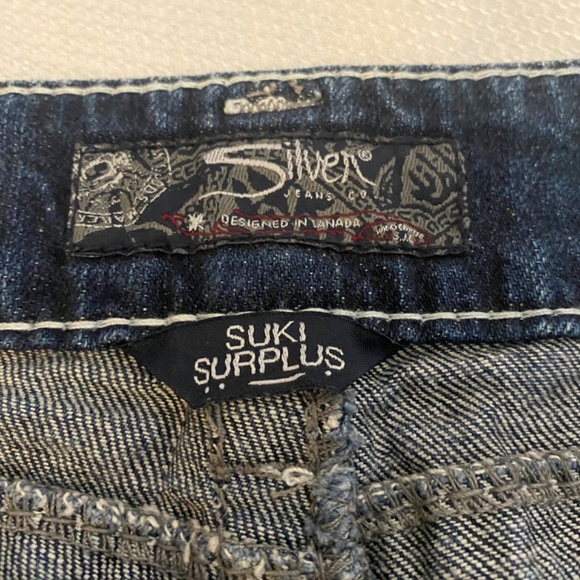 Silver Brand Suki Surplus crop/capri Jeans size 16 NWOT - Picture 2 of 5
